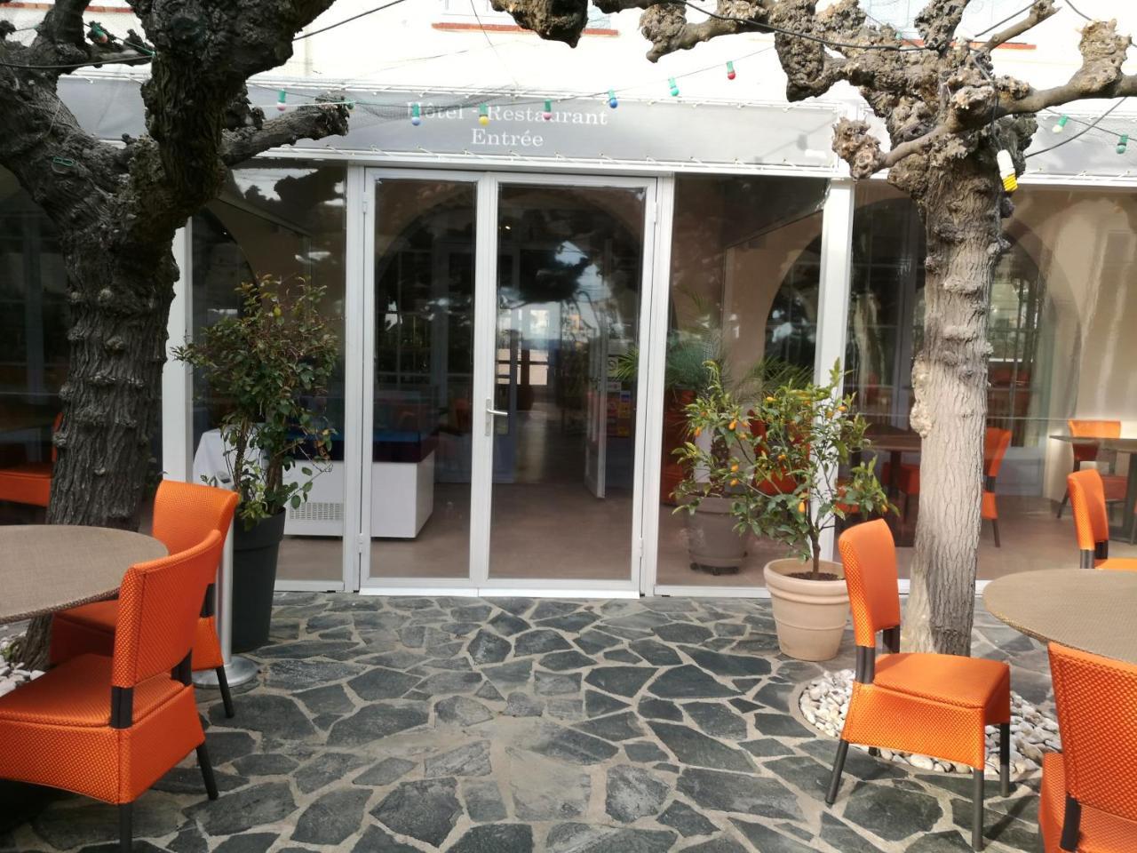 Hotel Le Provencal Logishotels لي إيسامبر المظهر الخارجي الصورة